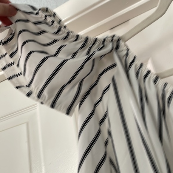 Purple Month medium flowy blouse - Picture 2 of 2